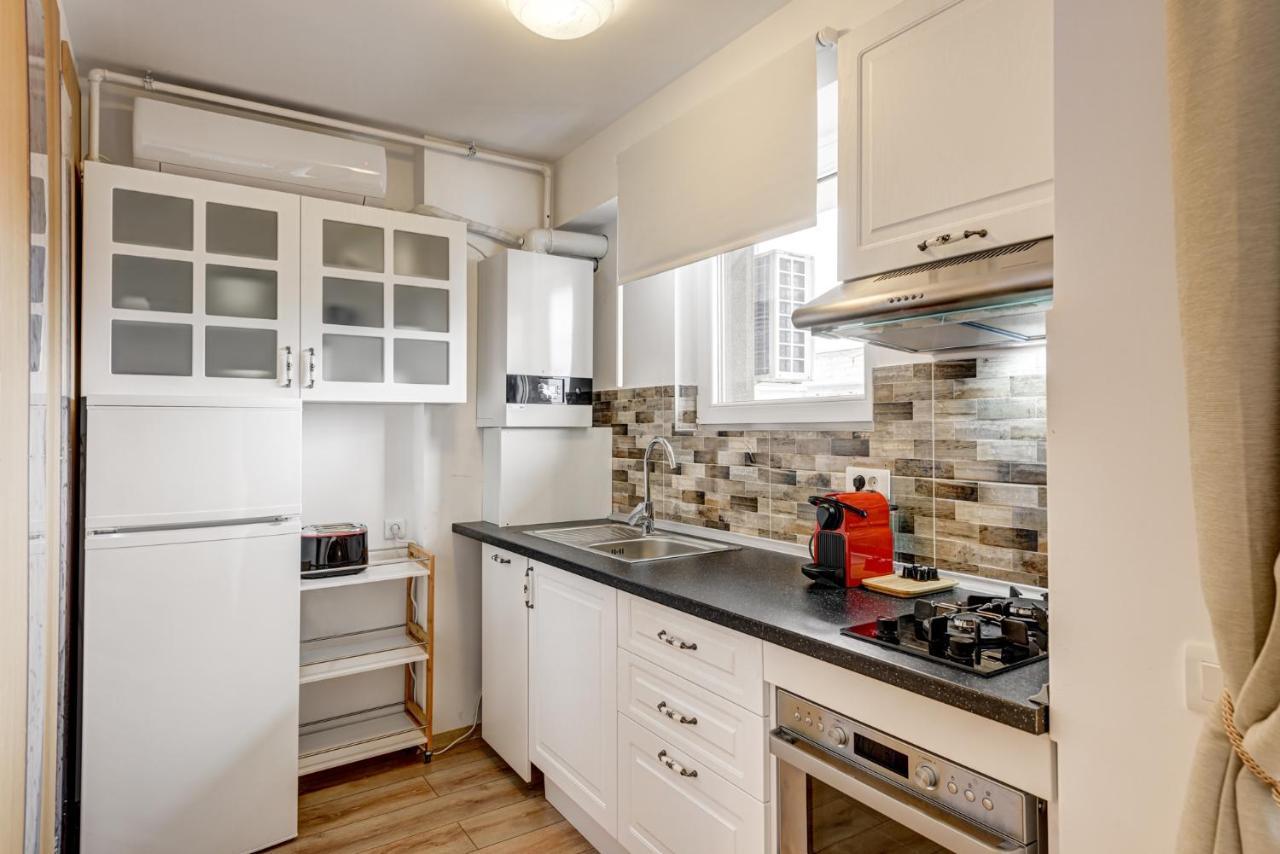 Bucharest Airport Suites & Villas Otopeni Eksteriør bilde
