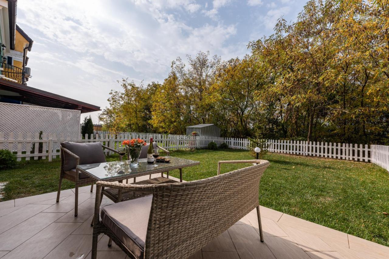 Bucharest Airport Suites & Villas Otopeni Eksteriør bilde